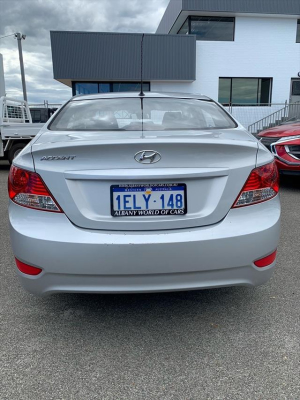 2013 MY15 Hyundai Accent RB2  Active Sedan