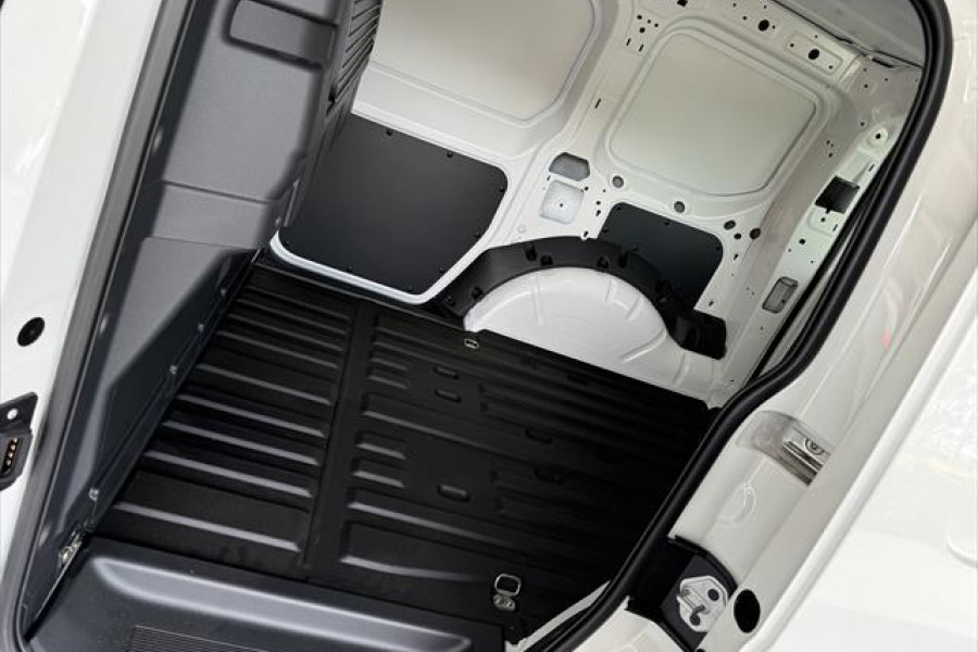 2024 Volkswagen Caddy 5 SWB Van Image 12