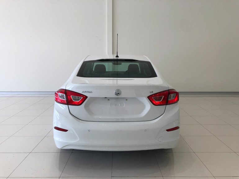 2018 Holden Astra BL Turbo LS+ Sedan Image 5