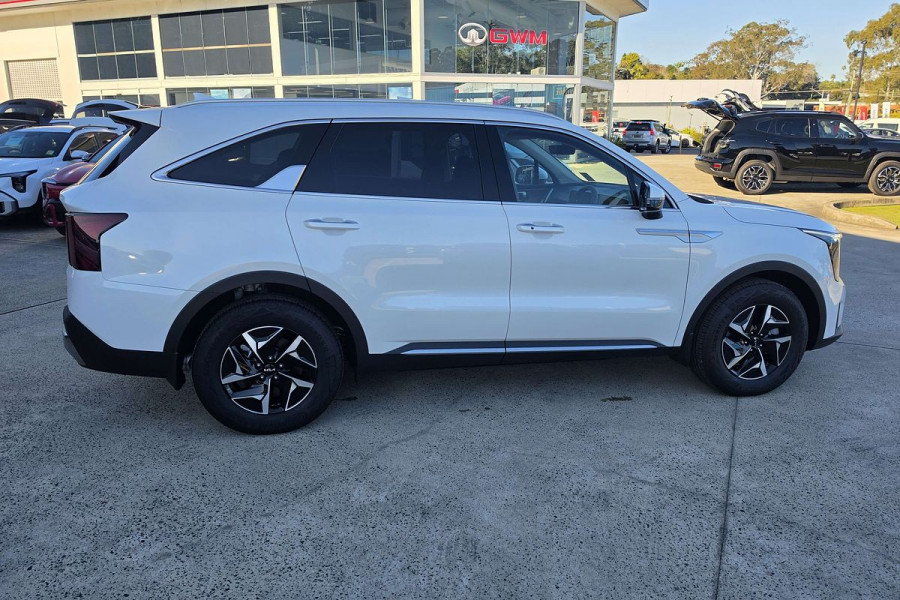 2025 Kia Sorento MQ4 PE HEV Sport SUV Image 8