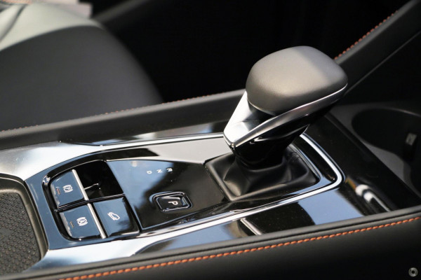 2025 MG HS AS33 Super Hybrid Essence SUV Image 15