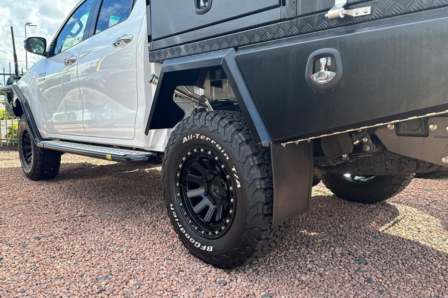2023 Toyota HiLux GUN126R SR5 Cab Chassis Image 19