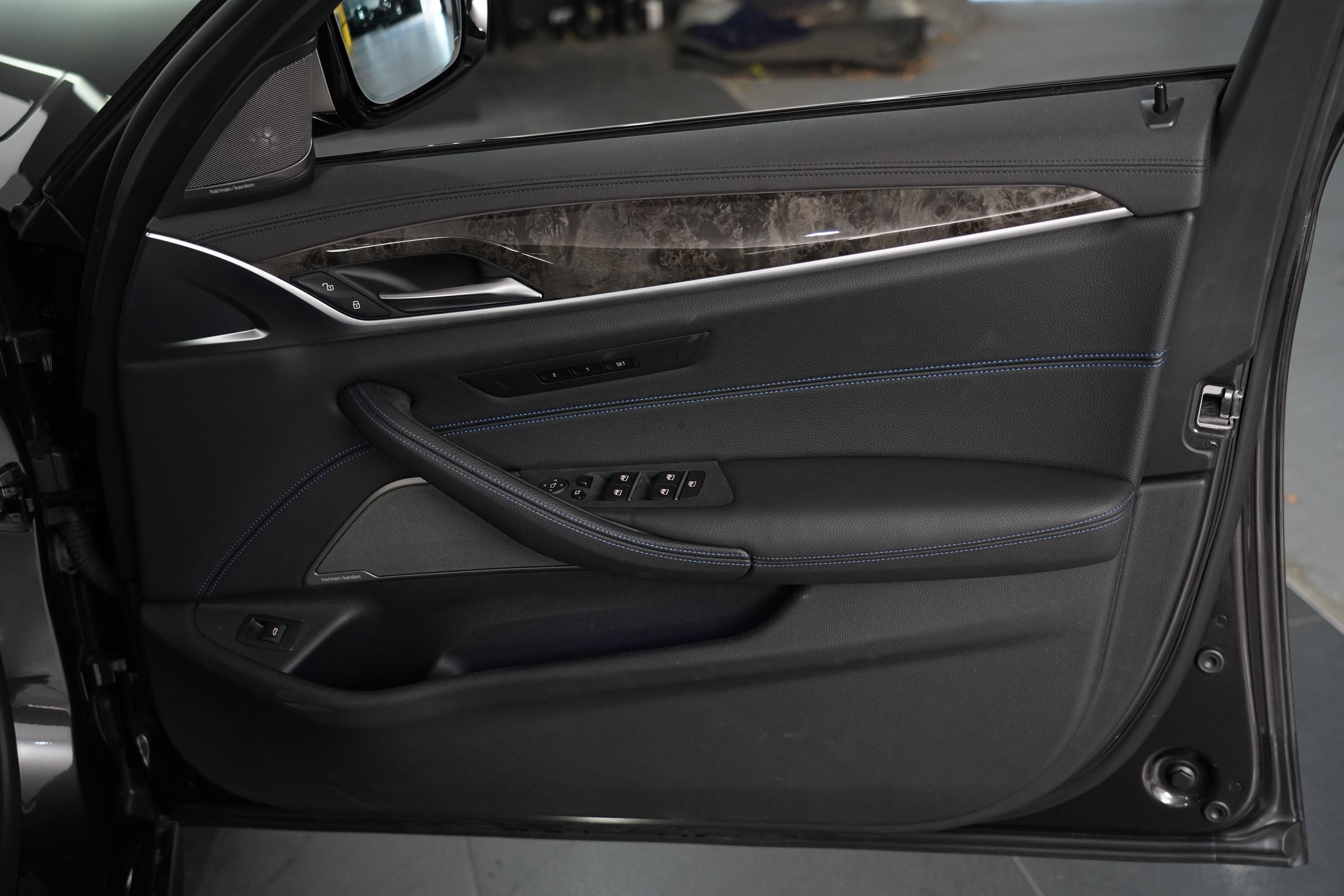 2022 BMW V8TT M550i Xdrive Pure Lci Sedan Image 46