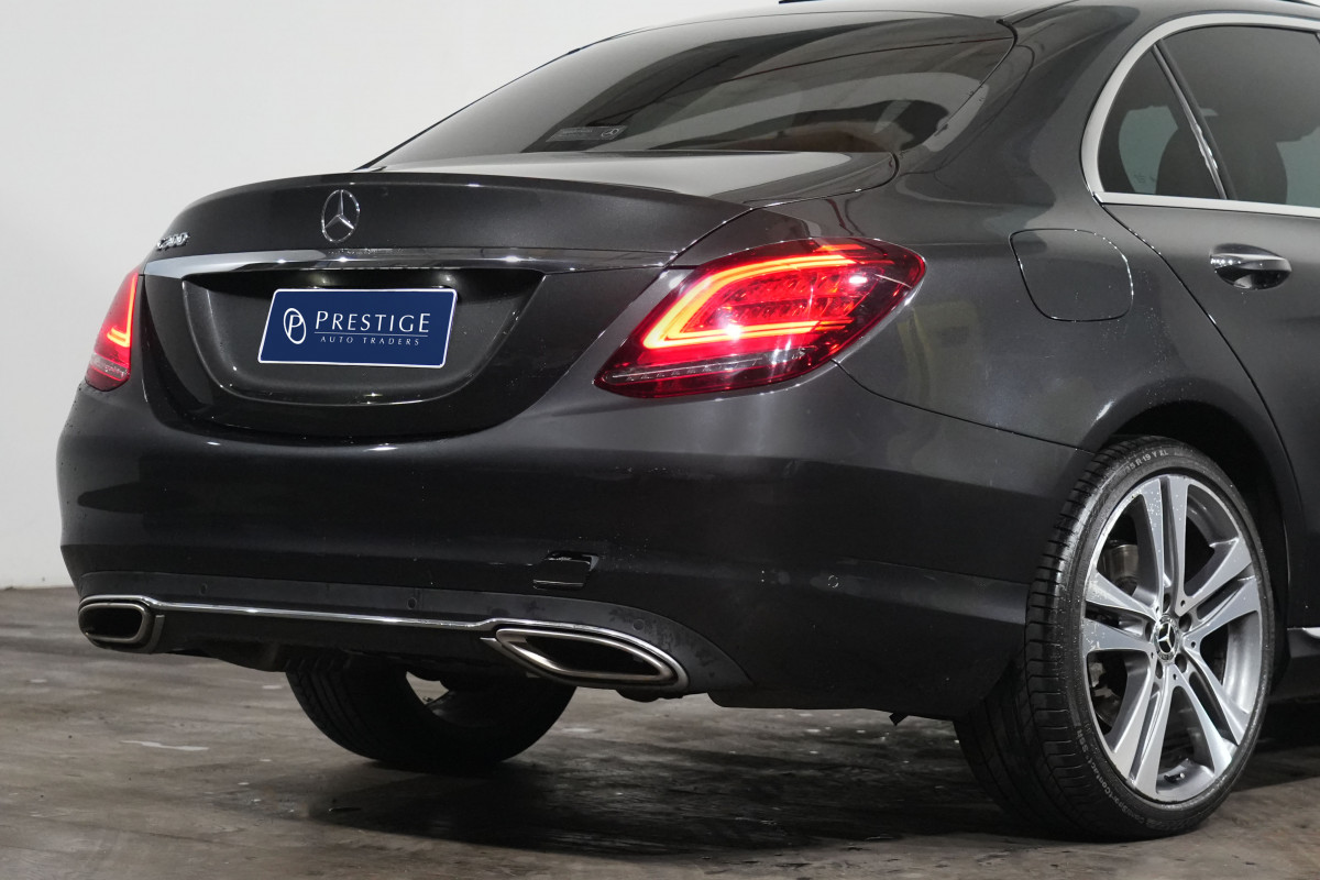 2020 Mercedes-Benz C-Class C300 Sedan
