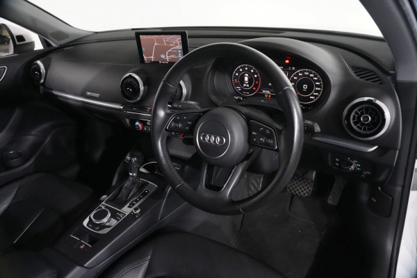 2019 Audi A3 35 TFSI Hatch Image 8