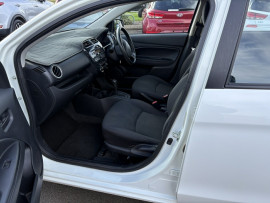 2014 MY15 Mitsubishi Mirage LA ES Sedan image 6