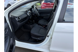 2014 MY15 Mitsubishi Mirage LA ES Sedan