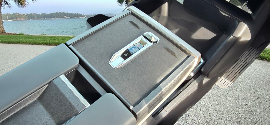 2025 LDV Terron 9 EKK1C Evolve Ute Image 3