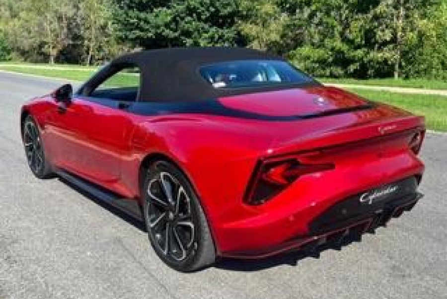 2024 MY24.5 MG Cyberster EC32  Convertible Image 10