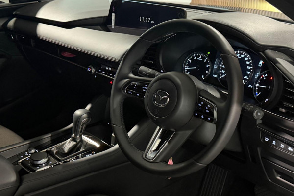 2025 Mazda 3 BP Series G20 Evolve Hatch Image 12