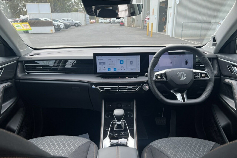 2024 MY24.5 MG HS AS33 Vibe SUV Image 14