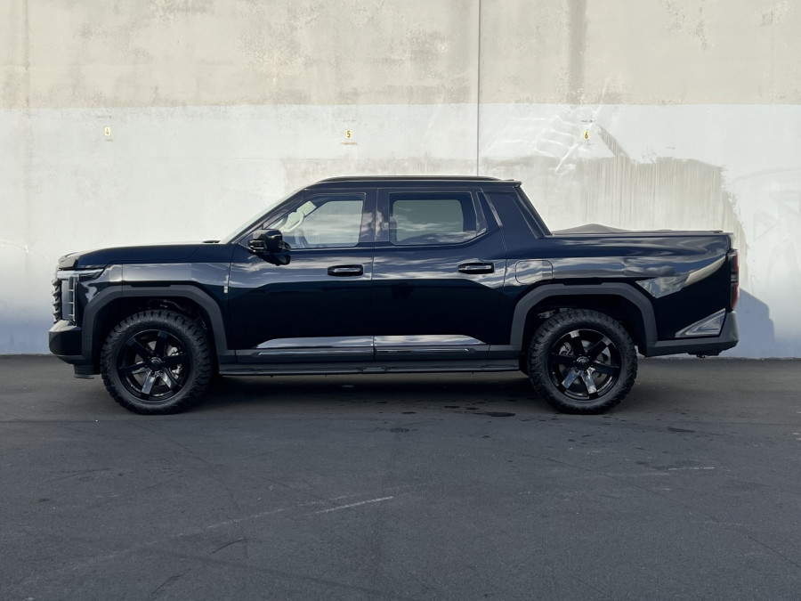 2025 MG U9 Explore Pro Ute Image 3