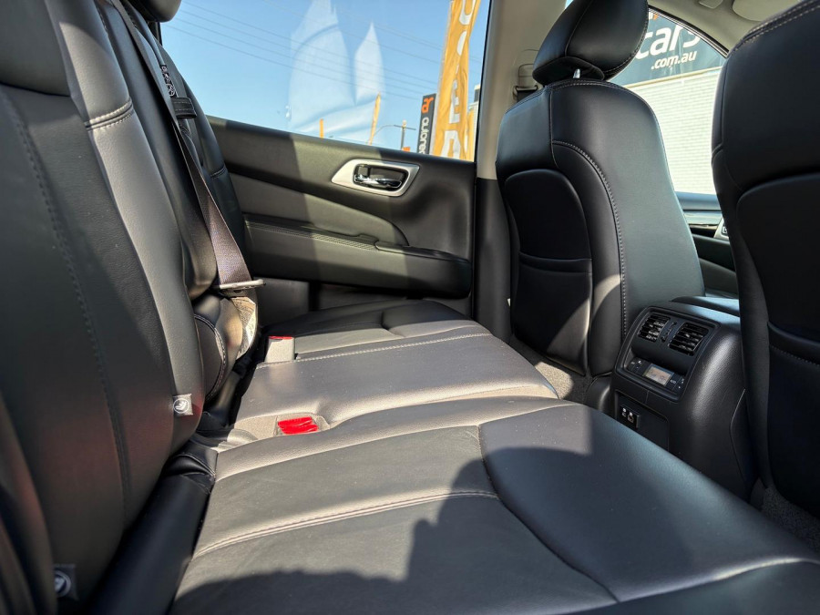 2019 Nissan Pathfinder R52 Series III ST-L SUV Image 14