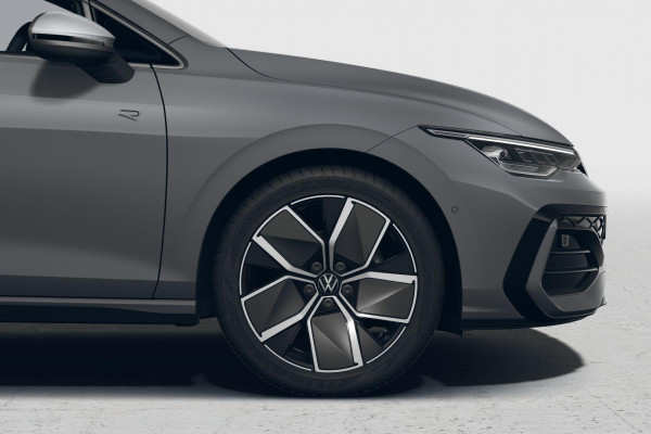 2026 Volkswagen Golf 8.5 110TSI R-Line Hatch Image 6