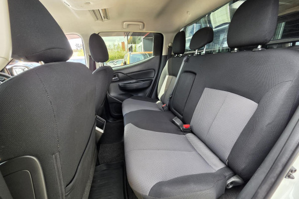 2022 MY22.5 Mitsubishi Triton MR GLX-R Ute Image 12