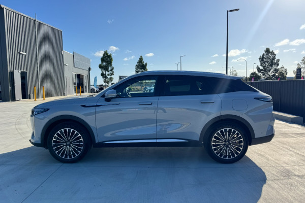2026 MY25 Jaecoo Omoda 9 Wagon Image 4