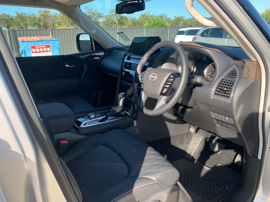 2026 Nissan Patrol Y62 Ti SUV Image 9