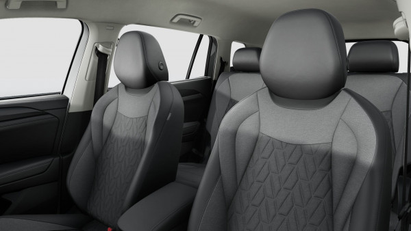2025 Volkswagen Tayron R4 110TSI Life SUV image 11