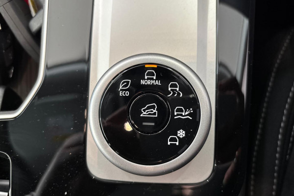 2025 Mitsubishi Outlander ZM LS SUV Image 28