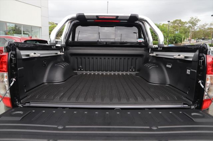 2020 Nissan Navara D23 Series 4 ST-X 4x4 Dual Cab Pickup Utility Image 5