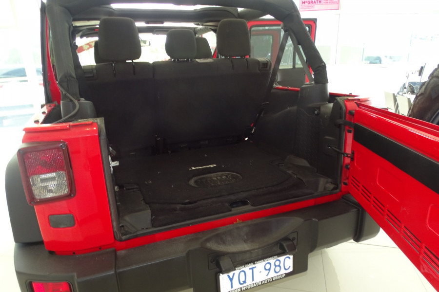 2016 Jeep Wrangler JK Sport SUV Image 19