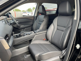 2024 MY25 Nissan X-Trail T33 ST-L SUV image 11