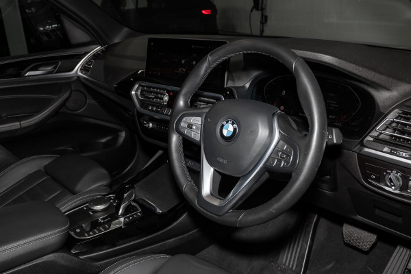 2021 BMW X3 G01 LCI xDrive30i SUV image 6