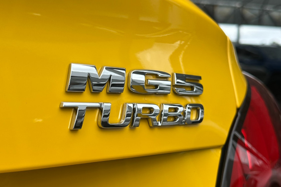2024 MG MG5 AP32 Essence Sedan Image 9