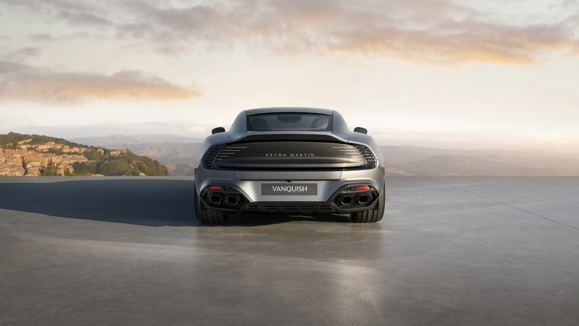 The Ultimate Grand Tourer Image
