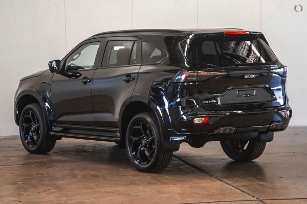 2026 MY25.5 Isuzu MU-X RJ X-TERRAIN SUV Image 4