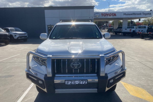 2018 Toyota LandCruiser Prado GDJ150R GXL SUV Image 2