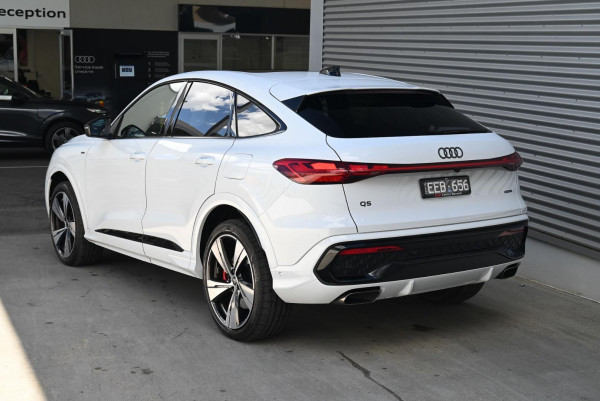 2026 MY25 Audi Q5 FY e-hybrid 270kW SUV image 5