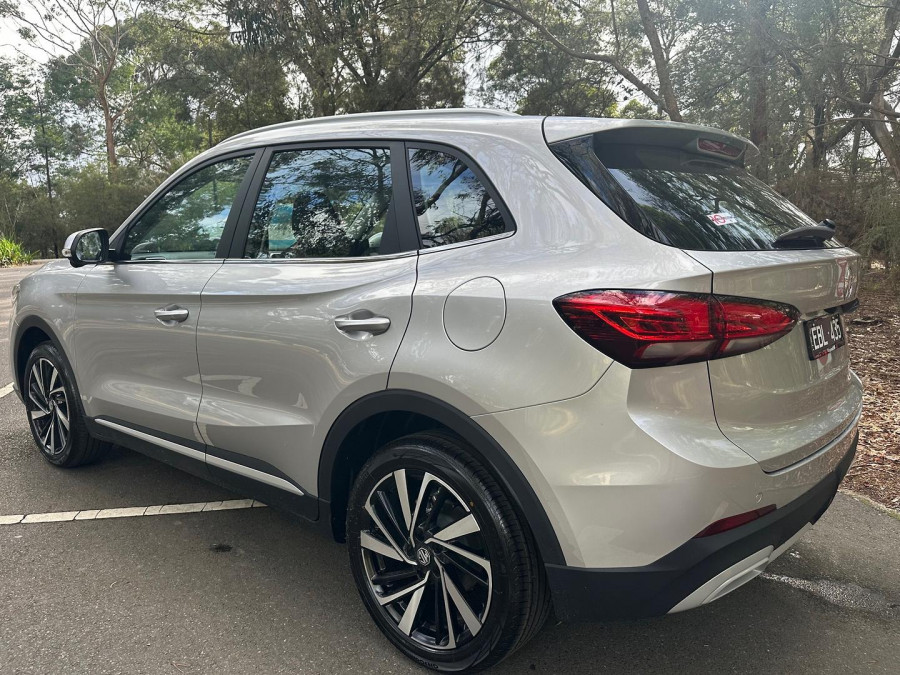 2026 MG ZS ZS32 Essence Hybrid+ SUV Image 7