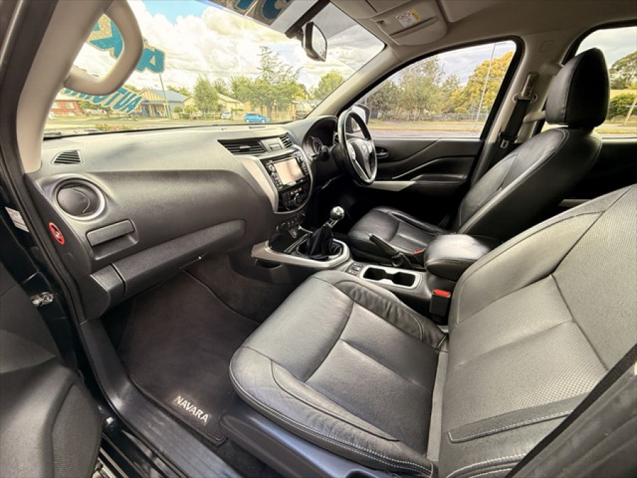 2017 Nissan Navara D23 Series 2 ST-X Black Edition Ute Image 14