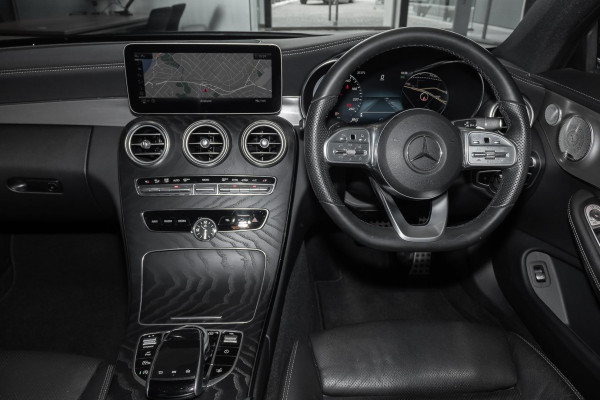 2019 Mercedes-Benz C-Class C205 C300 Coupe image 13