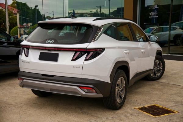 2026 Hyundai Tucson hybrid NX4.V4 Hybrid SUV Image 2