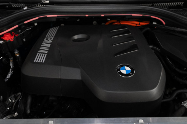 2025 BMW X3 G45 30e xDrive SUV image 23