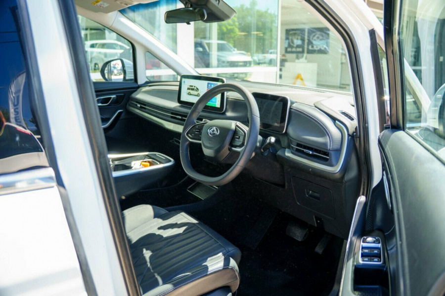 2023 LDV MIFA EPX1A Mode People Mover Image 17