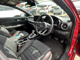 2023 Kia Cerato BD Sport Hatch image 15