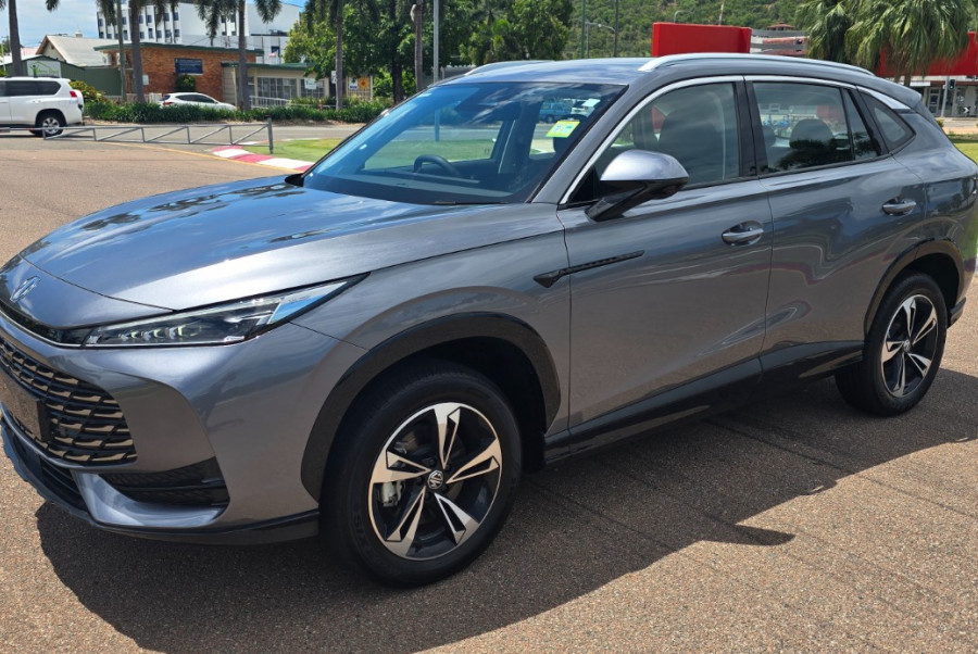 2025 MG HS Vibe SUV Image 6