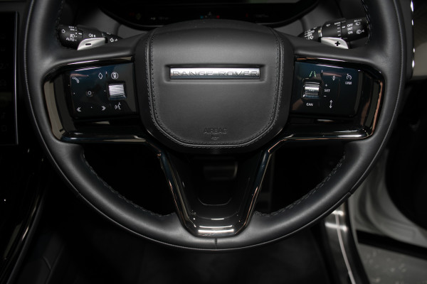 2025 Land Rover Range Rover Sport L461 P400 Dynamic SE SUV image 16