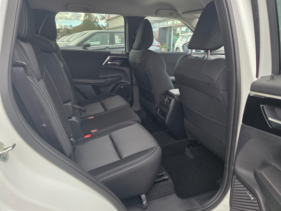 2025 Mitsubishi Outlander ZM LS SUV Image 11