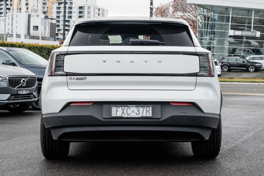 2026 MY25 Volvo EX30  Single Motor Extended Range Ultra SUV Image 5