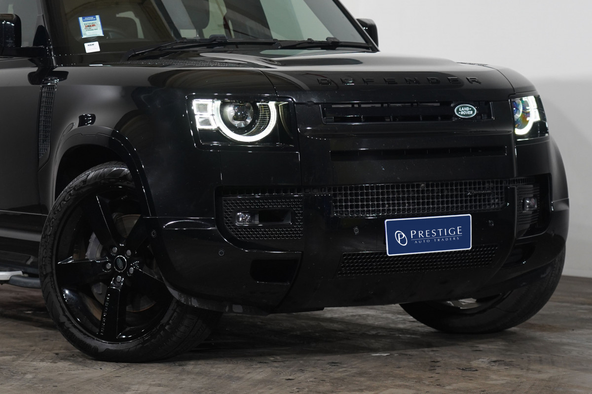 2022 Land Rover Defender 110 P400 X-Dynamic Hse (294kw) SUV Image 2