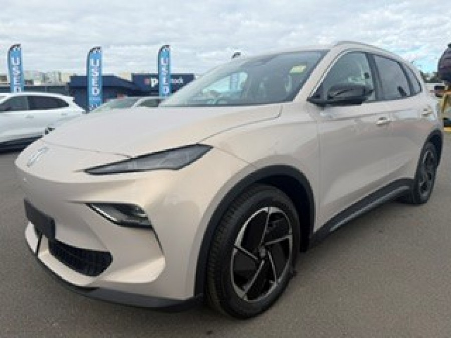 2025 MG MGS5 EV ZS3EM Essence 62 SUV Image 2