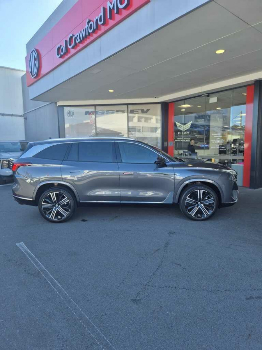 2025 MG QS IS31 Essence SUV Image 4