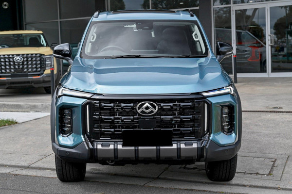 2025 LDV D90 SV9A Executive SUV Image 2