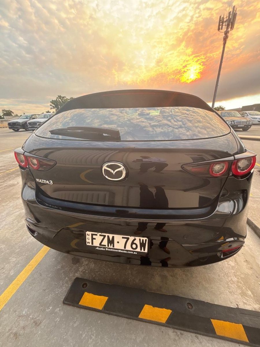 2026 Mazda 3 BP Series G25 GT Hatch Image 2