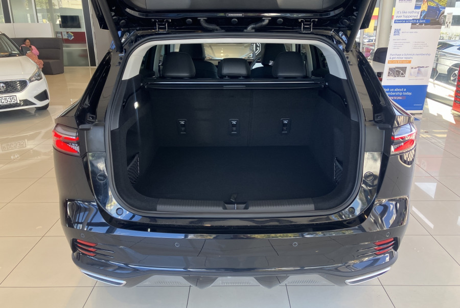 2025 MG HS Essence 1.5Pt SUV Image 8