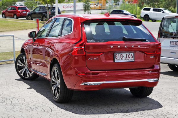 2023 Volvo XC60 UZ Ultimate B5 Bright SUV Image 2